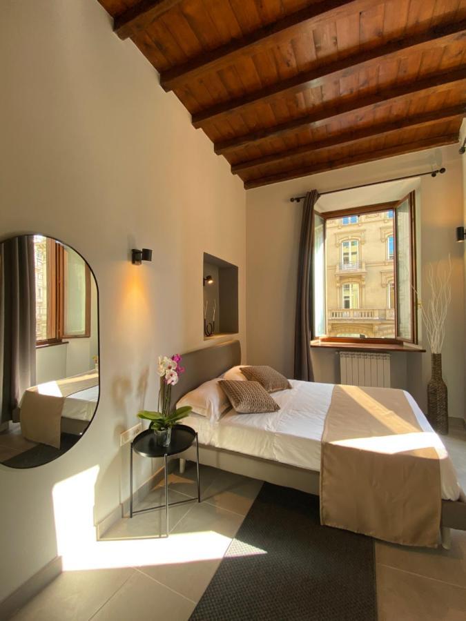 Soha Piazza Di Spagna Boutique โรม ภายนอก รูปภาพ