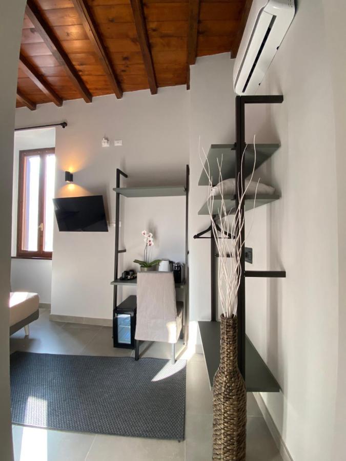 Soha Piazza Di Spagna Boutique โรม ภายนอก รูปภาพ
